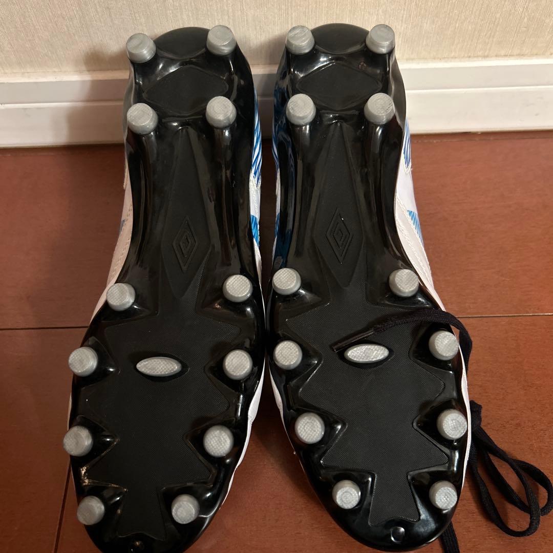 【新品未使用】umbro アクセレイターf v3 HG