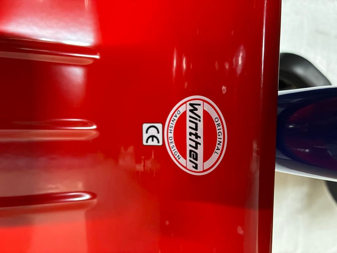 ボーネルンド ウィンザー社 ペリカンデザイン三輪車 Vハンドル 荷台つき