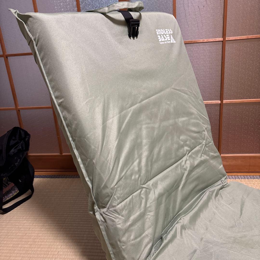 アウトドア用　車中泊マット　枕付き