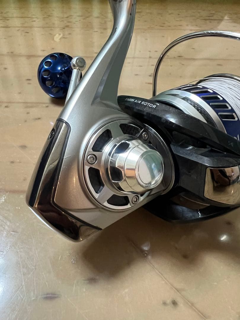 DAIWA 10 SALTIGA 6500H スピニングリール