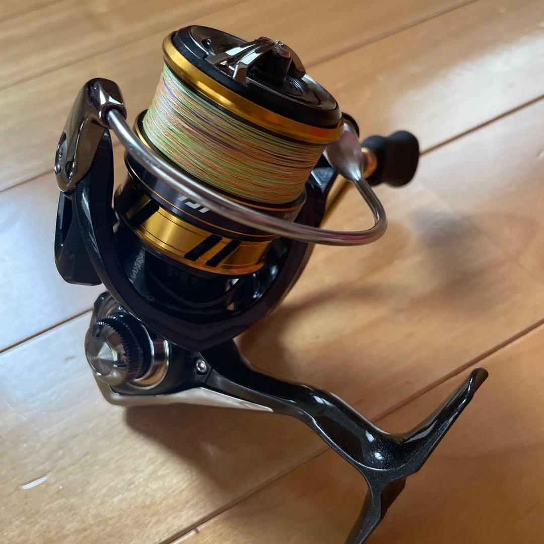 DAIWA LEGALIS LT 2500S-XH ラインPE0.8号巻き