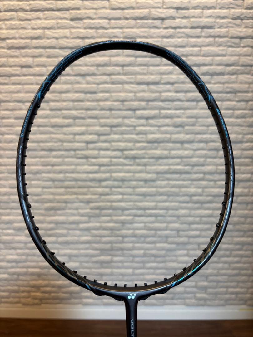 【廃盤品】YONEX VOLTRICZ-FORCE Ⅱ 3UG4 バドミントン
