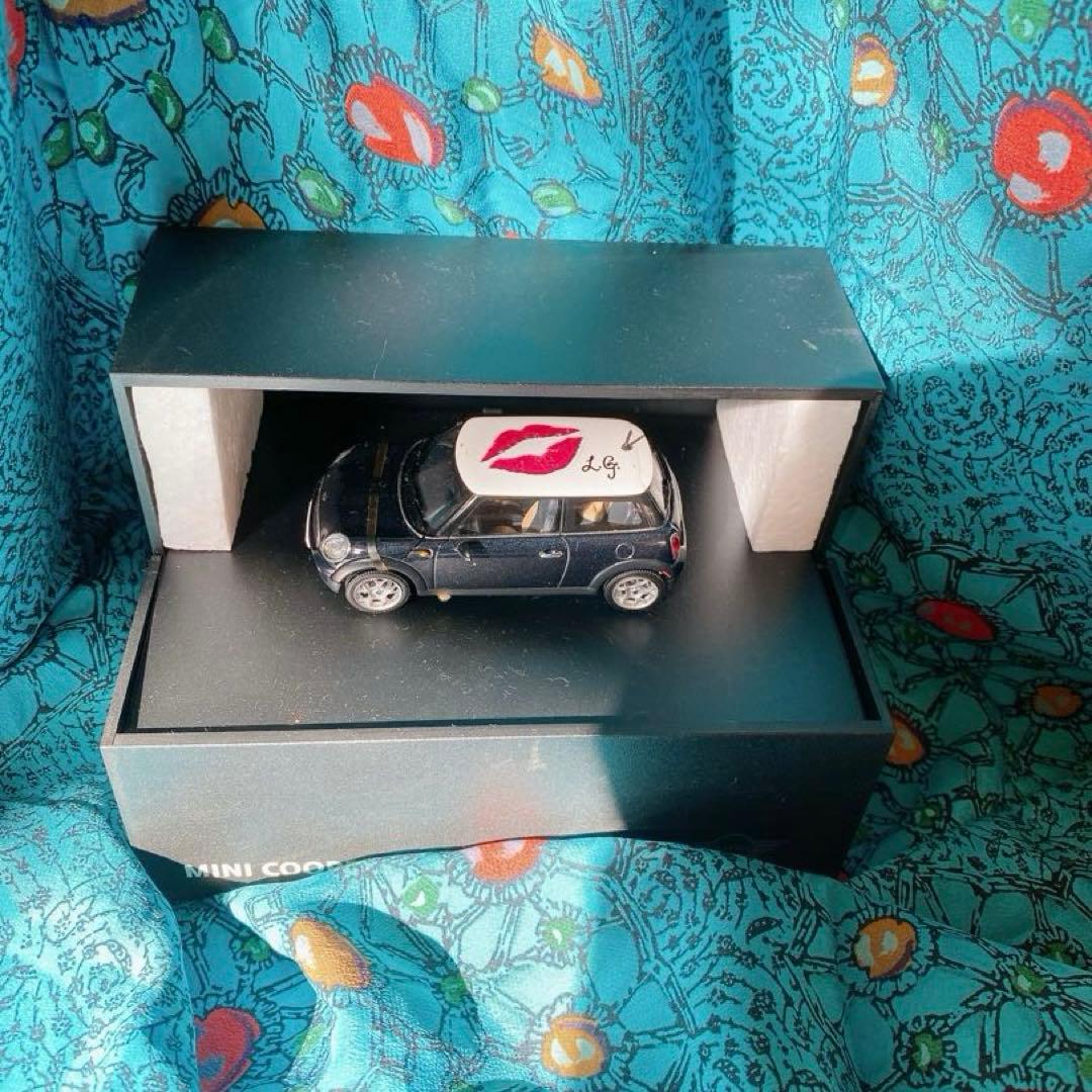 MINI COOPER ブラック ミニカー　ルルギネス