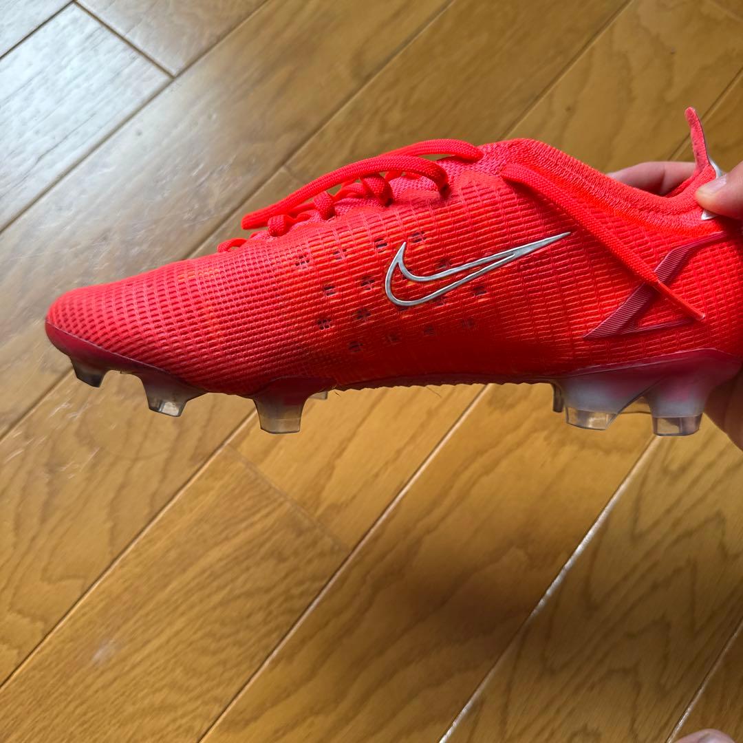Nike サッカーシューズ レッド FG