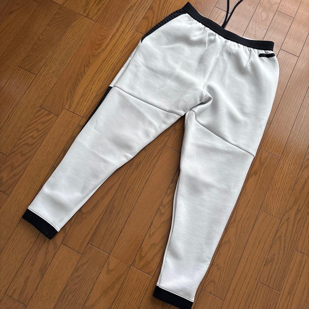 値下げ◾️美品Under Armour 上下セットアップ　パーカー×ジョガーパンツ