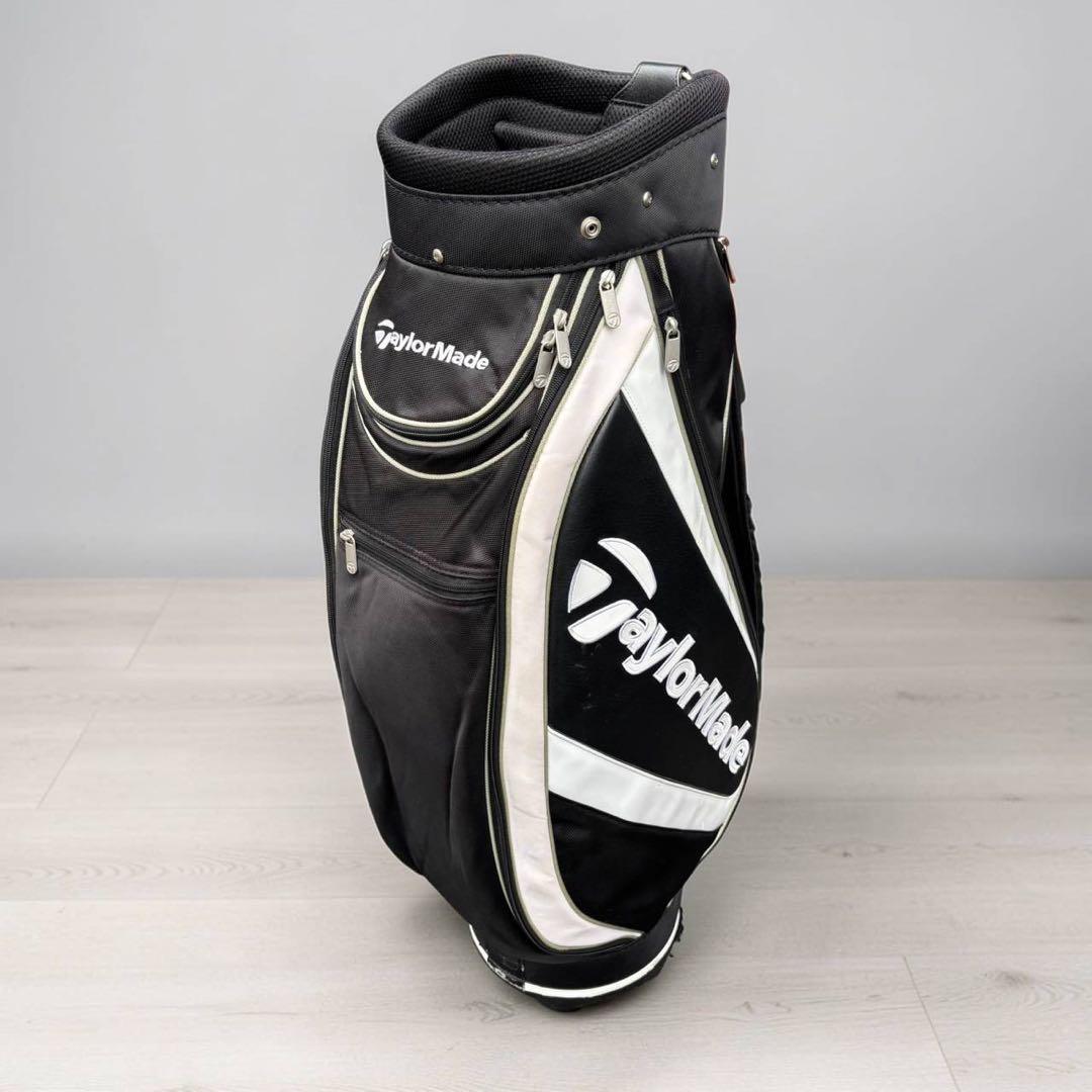 【人気モデル】TaylorMade キャディバッグ 黒白 フード付 動作品
