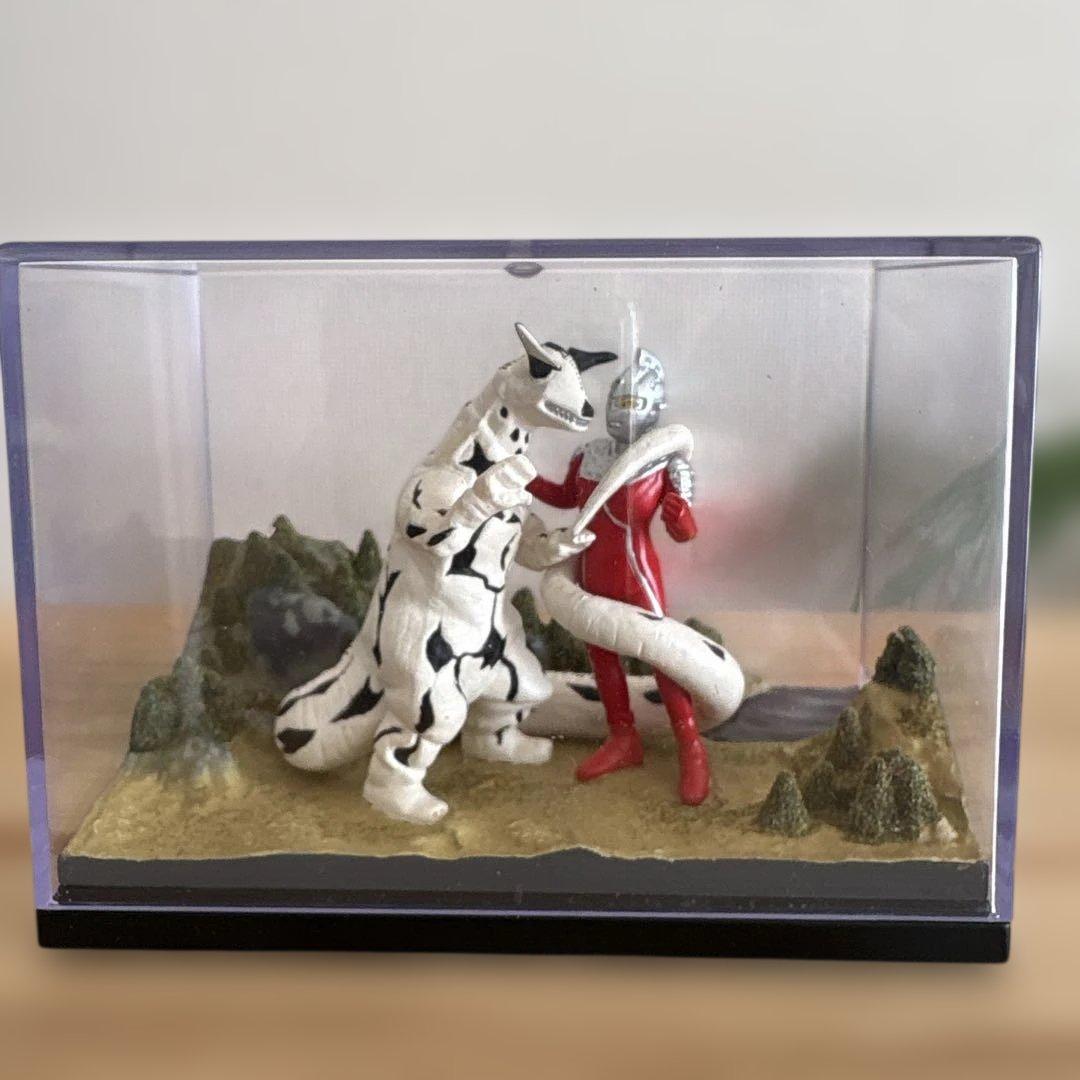 ウルトラマン　バンダイ