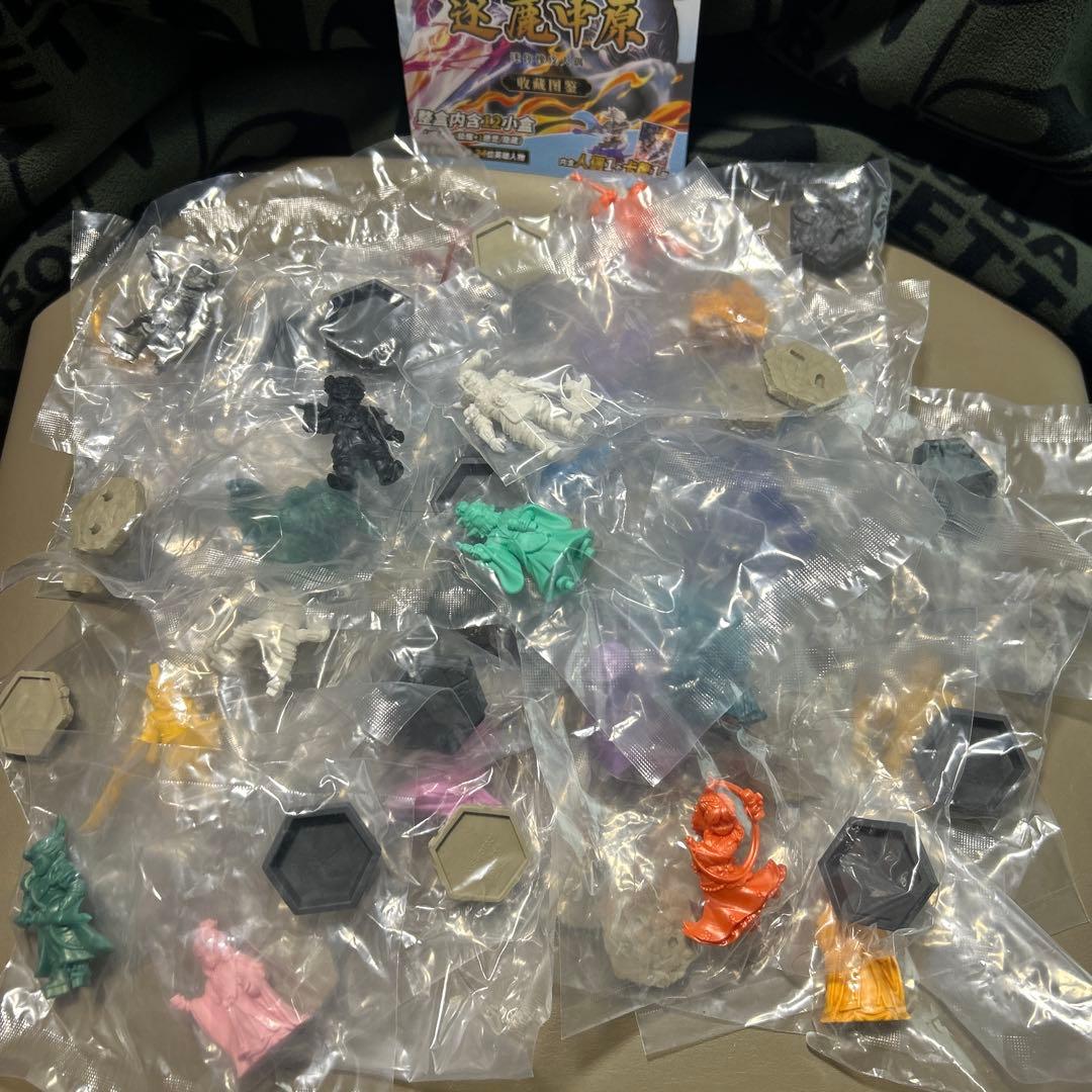 三国志　消しゴム　フィギュア　カードセット　中華製