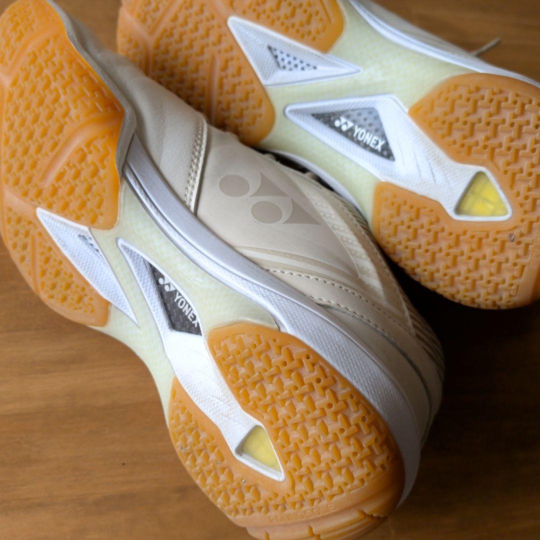 YONEX バドミントンシューズ パワークッション　25.0cm