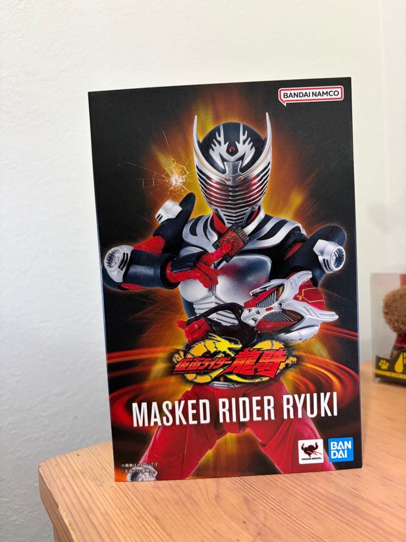 Shf真骨彫製法仮面ライダー龍騎　オリジナルスリーブ付き