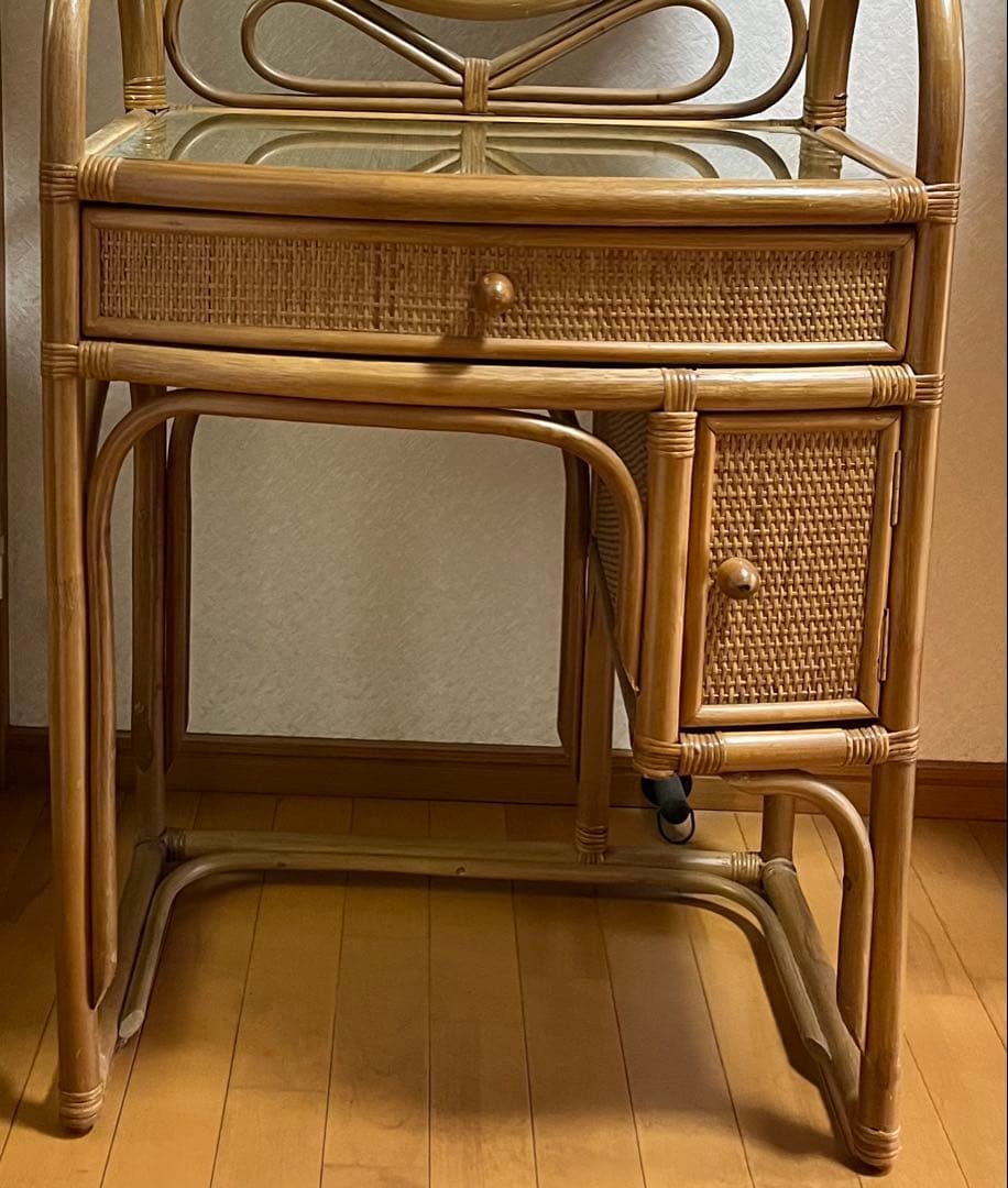 籐家具　籐　鏡台　ドレッサー　ビンテージ　ヴィンテージ　古家具