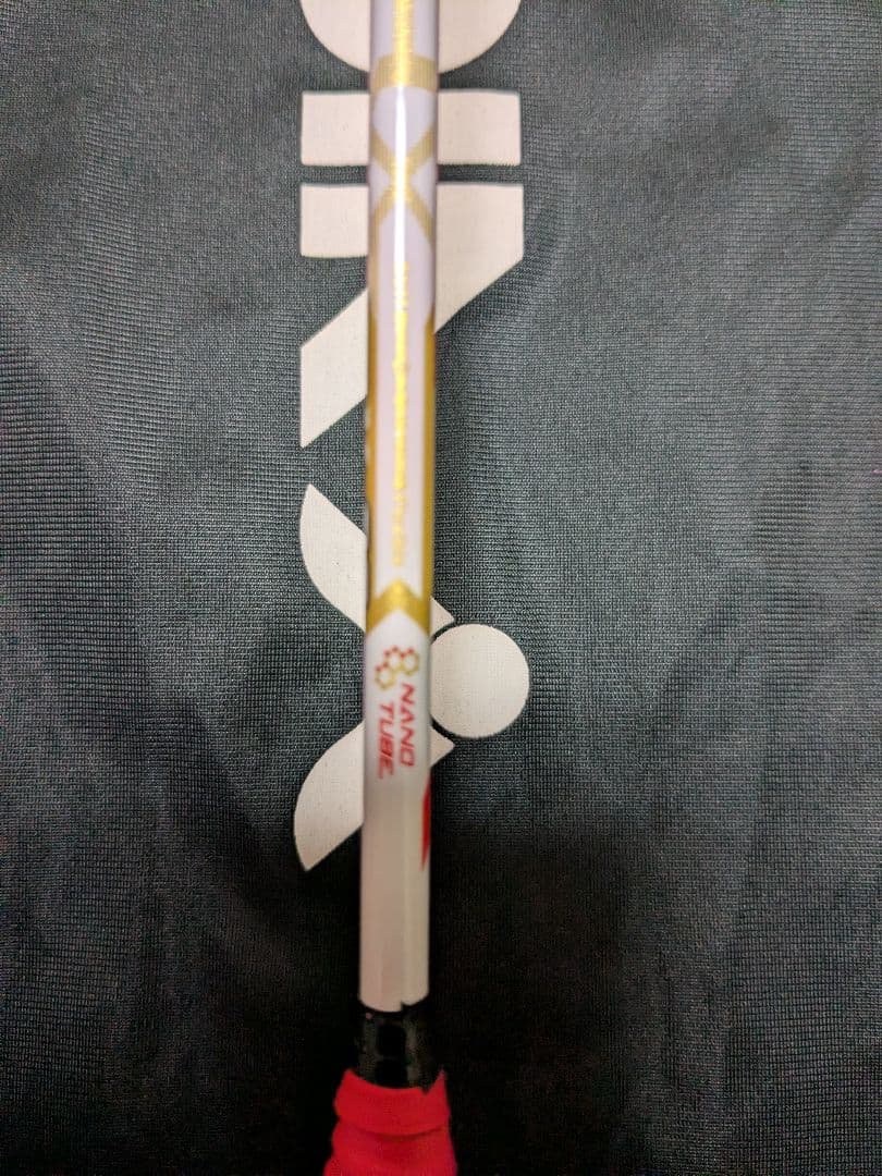 VICTOR HYPERNANO X 80 バドミントンラケット