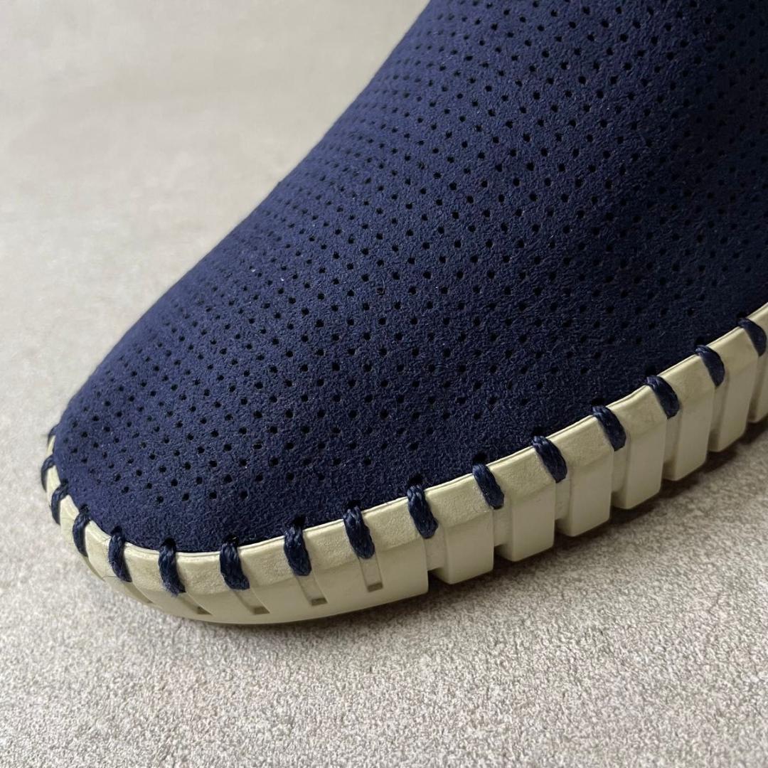 【Skechers】軽量スリッポン Air-Cooled Memory Foam