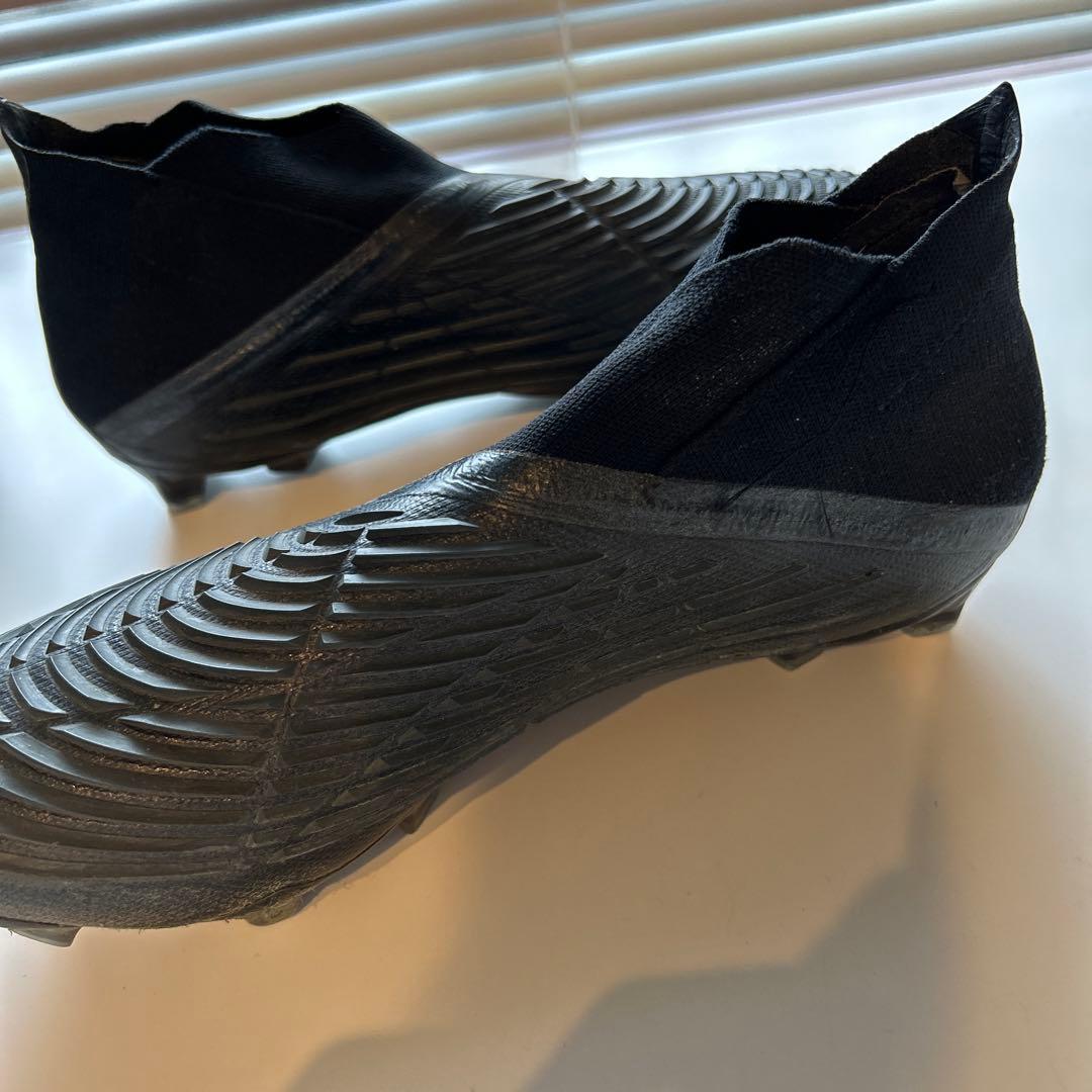 シューズ predator adidas