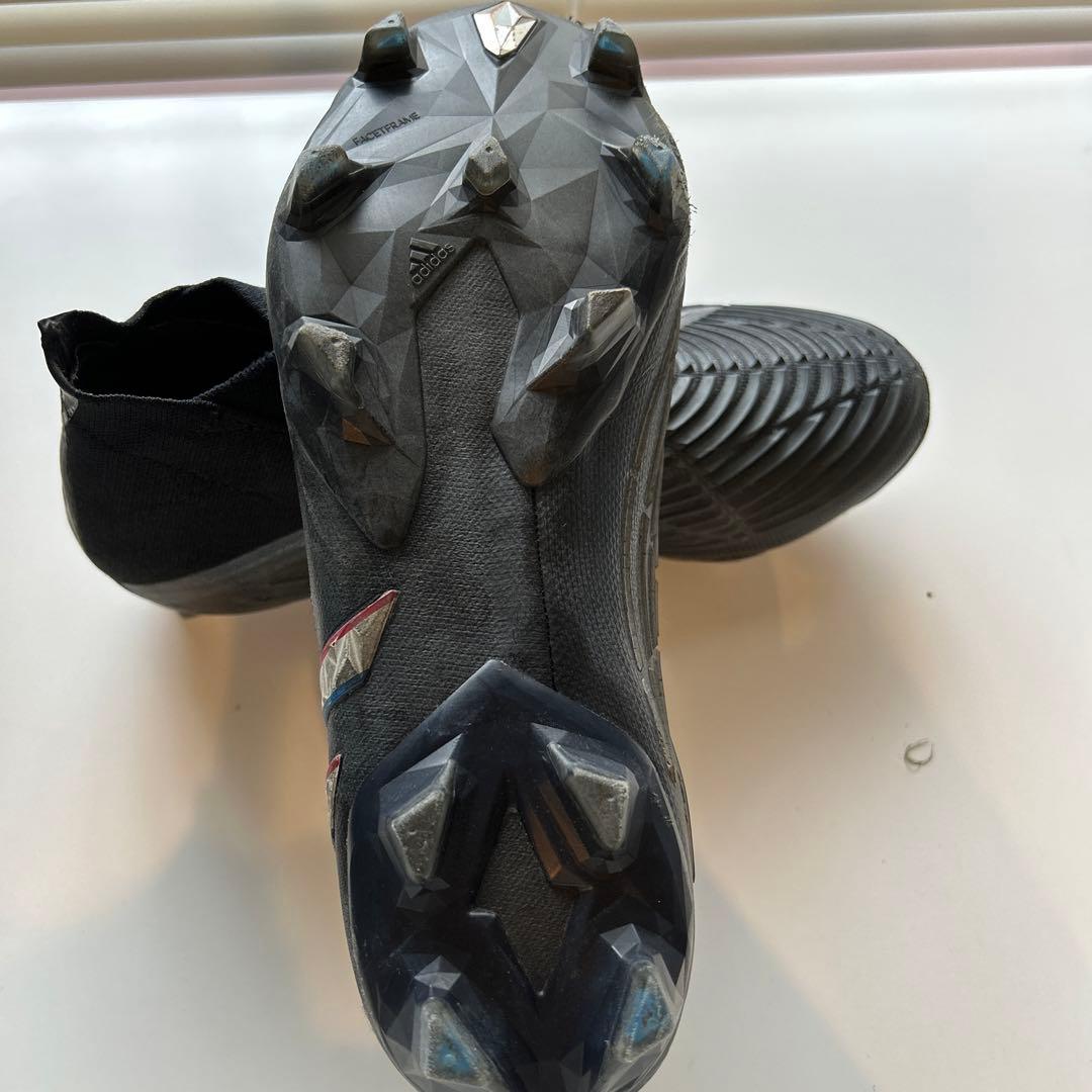 シューズ predator adidas