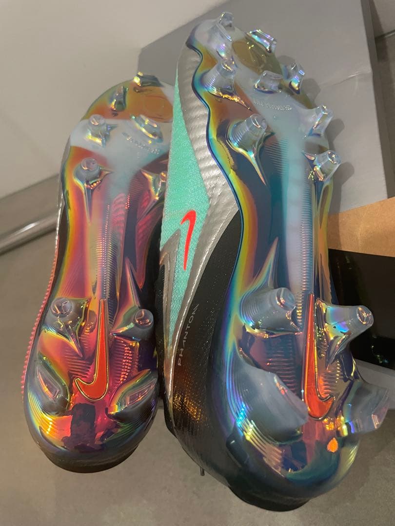 NIKE PHANTOM 6 LOW ELITE LE FG 限定モデル