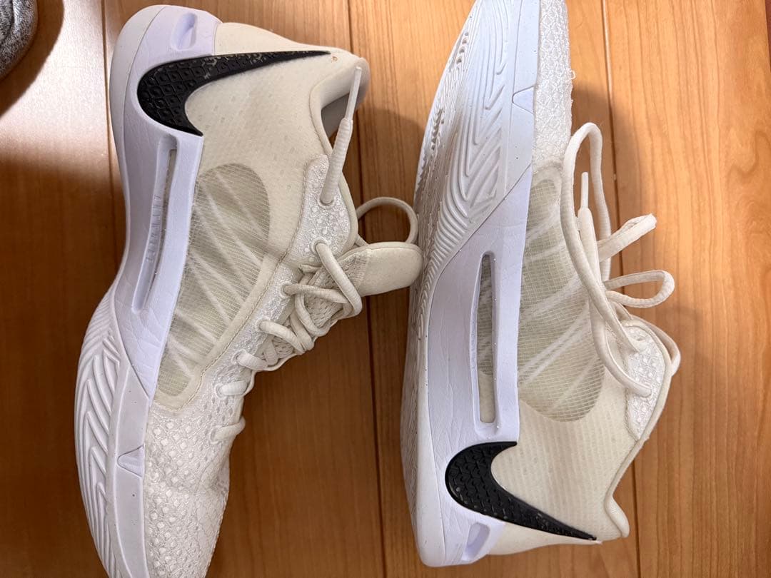 即購入可能　NIKE サブリナ1 id 箱付き