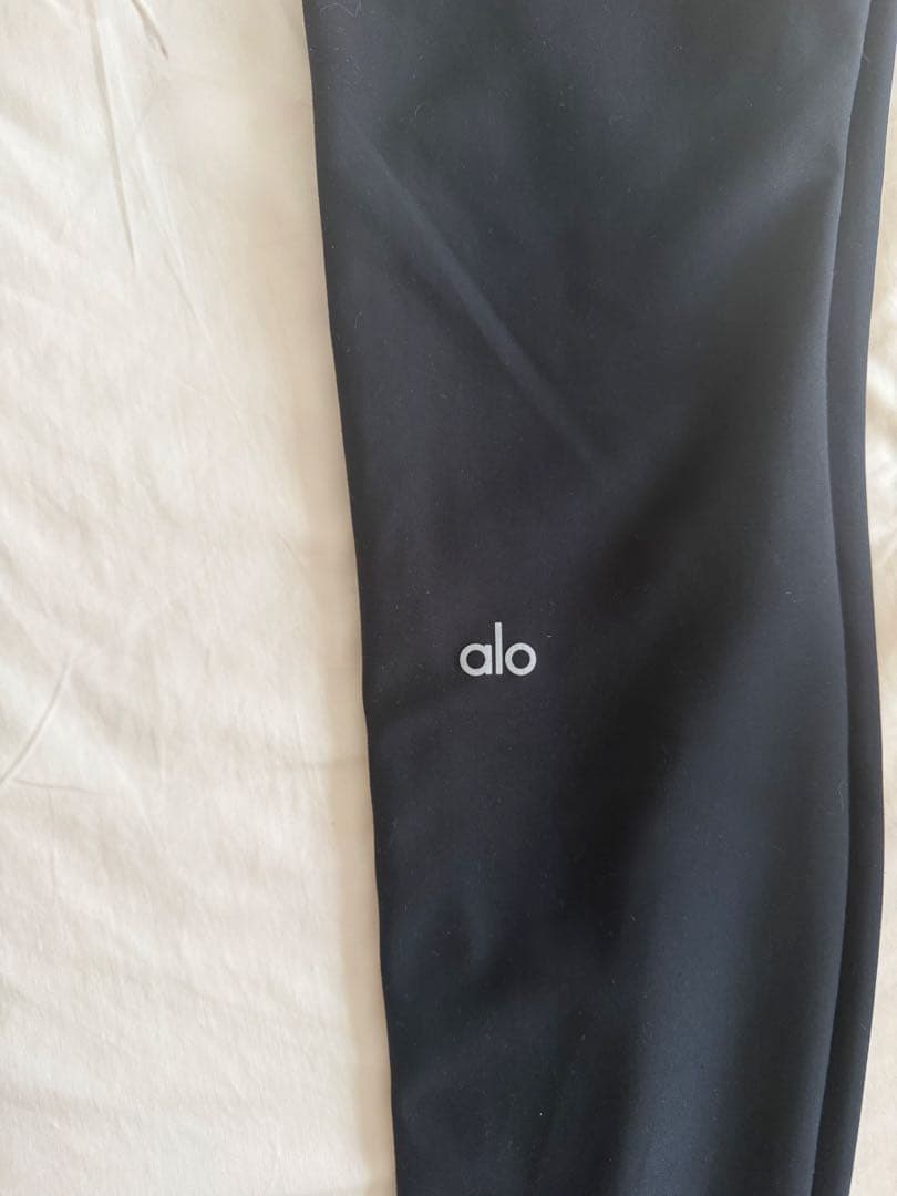 Alo ／ レギンス