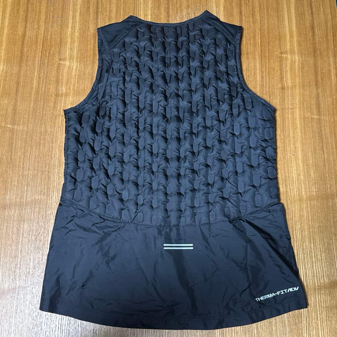 Nike Therma-FIT ADV ナイキランニングベストM レディース黒