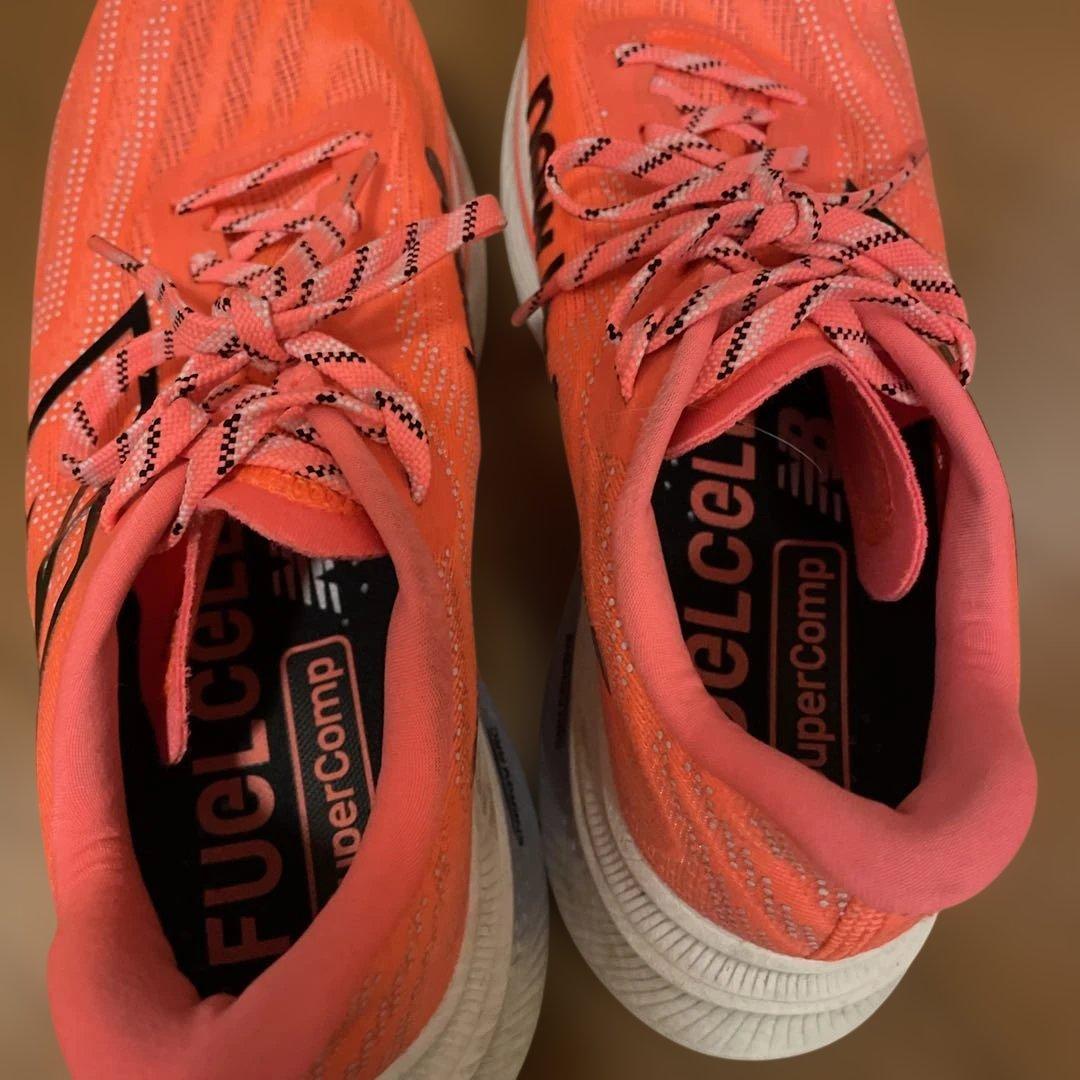 New Balance FuelCell スーパーコンプトレーナーv2 セット