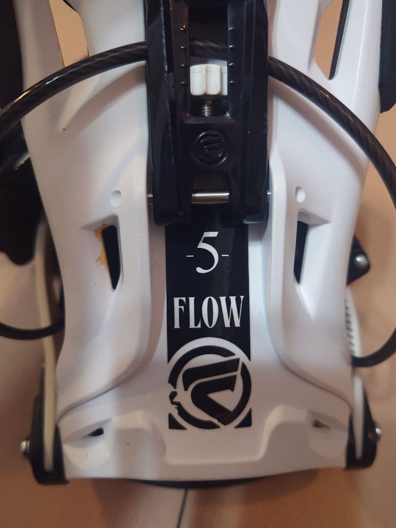 Flow スノーボード ビンディング ホワイト/ブラック