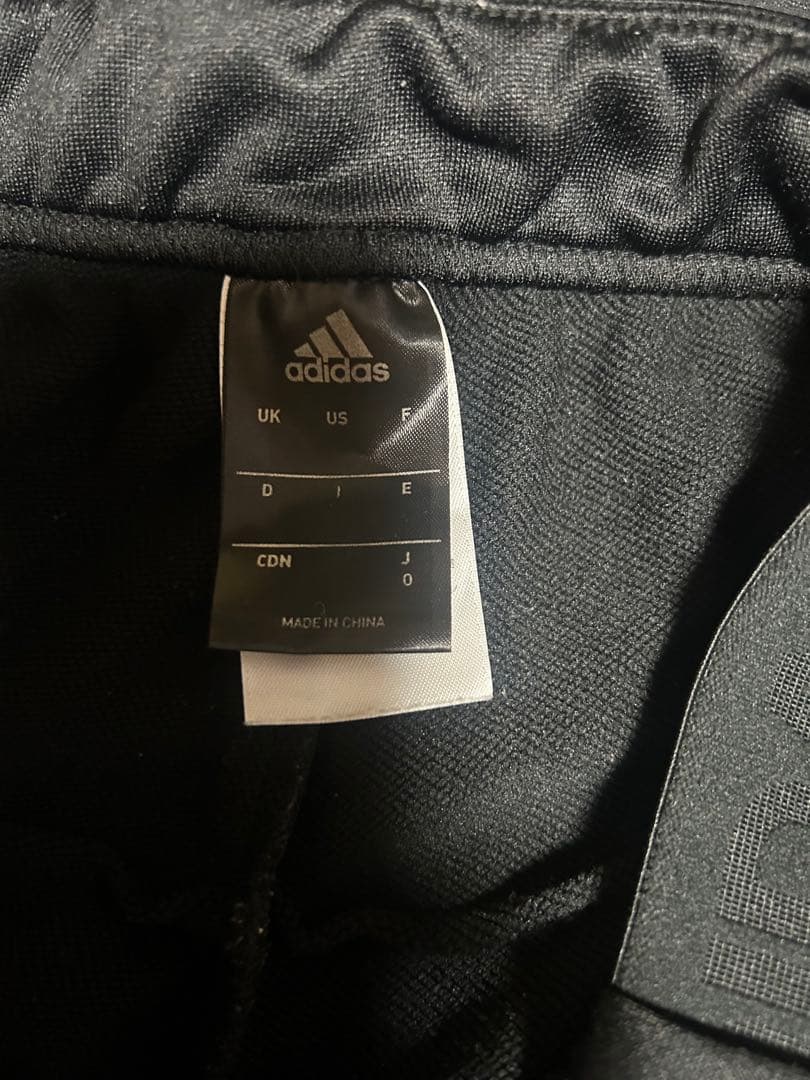 adidas フード付きジャージ上下セット ブラック　美品　xo o 野球