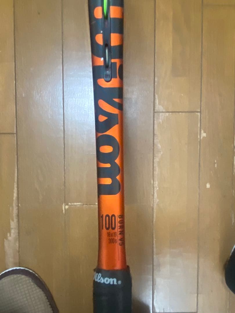 ラケット(硬式用) wilson BURN100 V5 G2