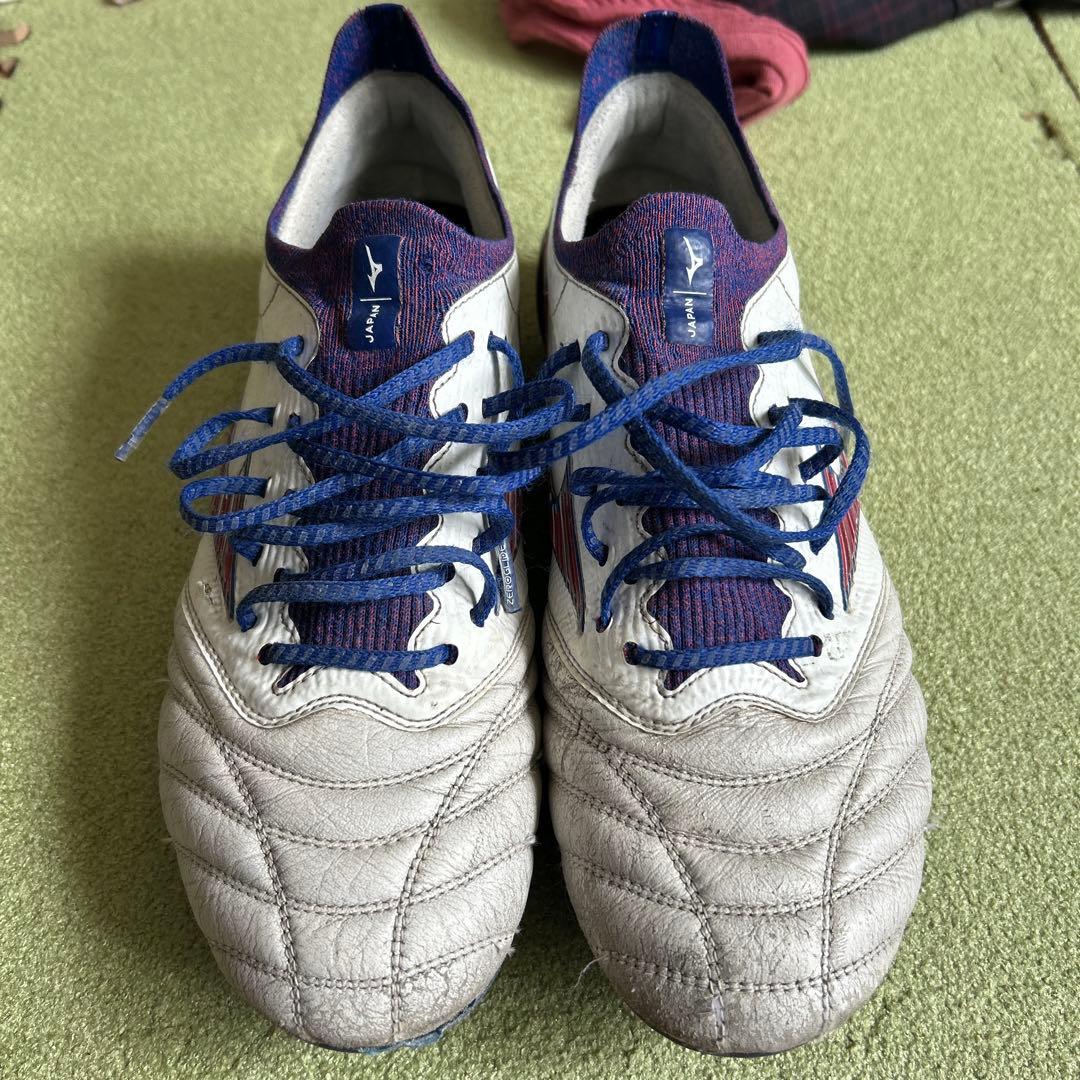 Mizuno Morelia II サッカーシューズ ホワイト/ネイビー/レッド