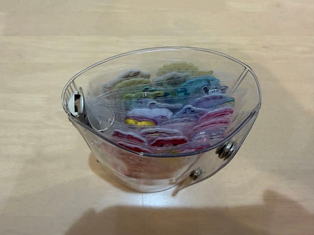 【完成品】正規品 シール帳 うるちゅるシール sanrio