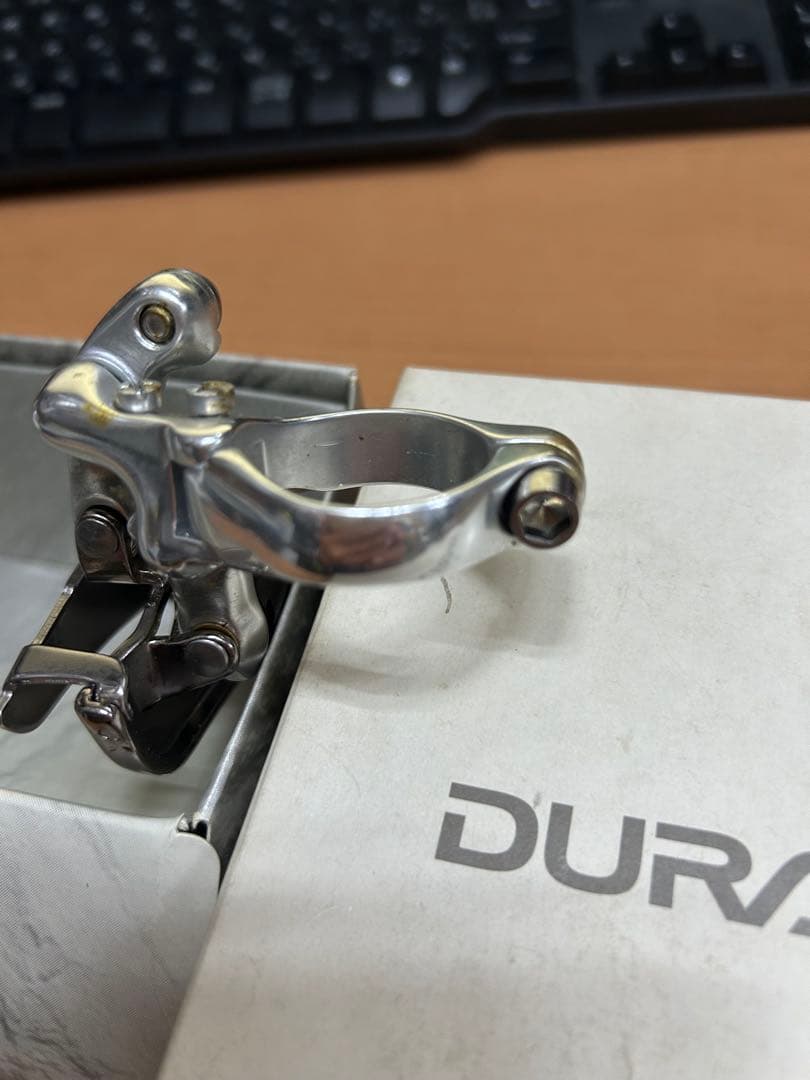 新品箱入りシマノ DURA-ACE フロントメカ　FD-7700バンド式