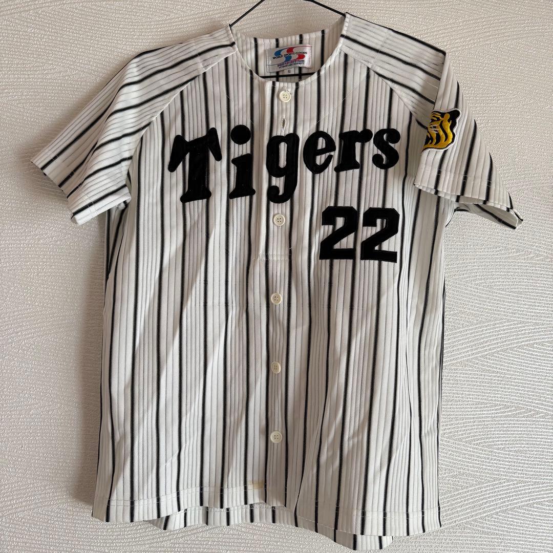 ★値下げしました★阪神タイガース　ユニフォーム 藤川球児 22 サイズ　S