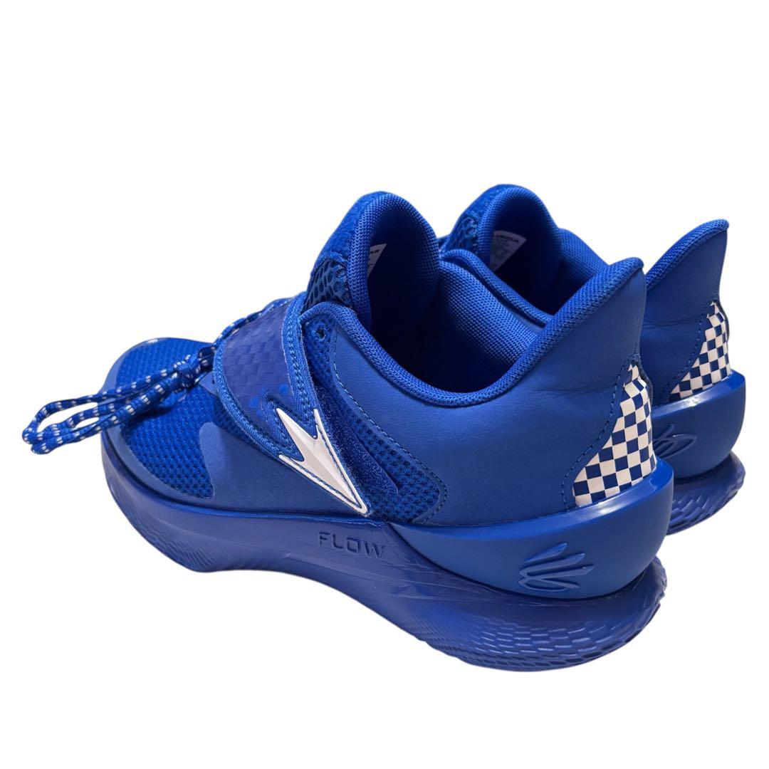 美品 UNDER ARMOR アンダーアーマー CURRY FOX1 KW