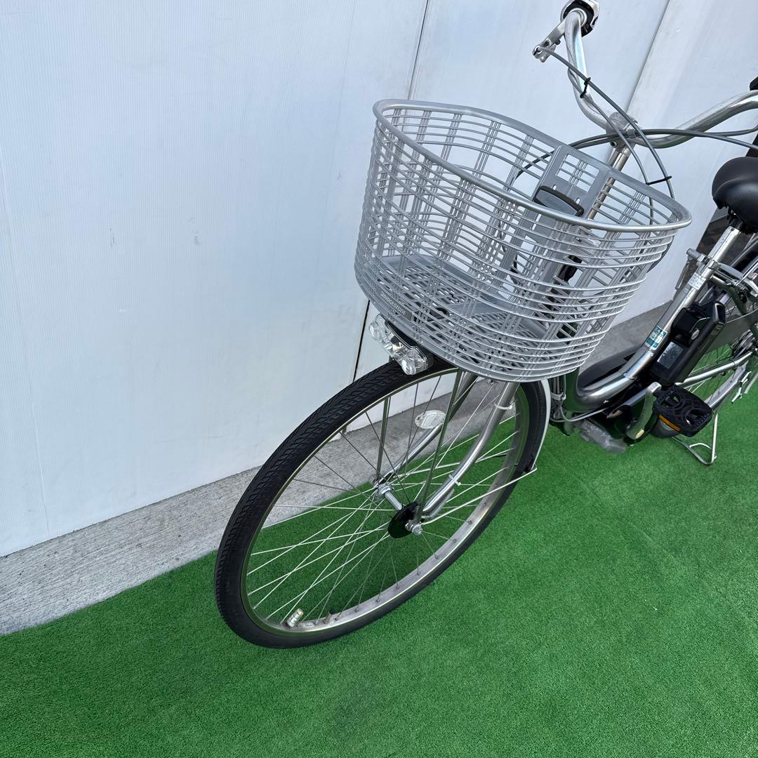 ブリヂストン電動アシスト自転車26インチ バッテリー12.3Ah シルバー