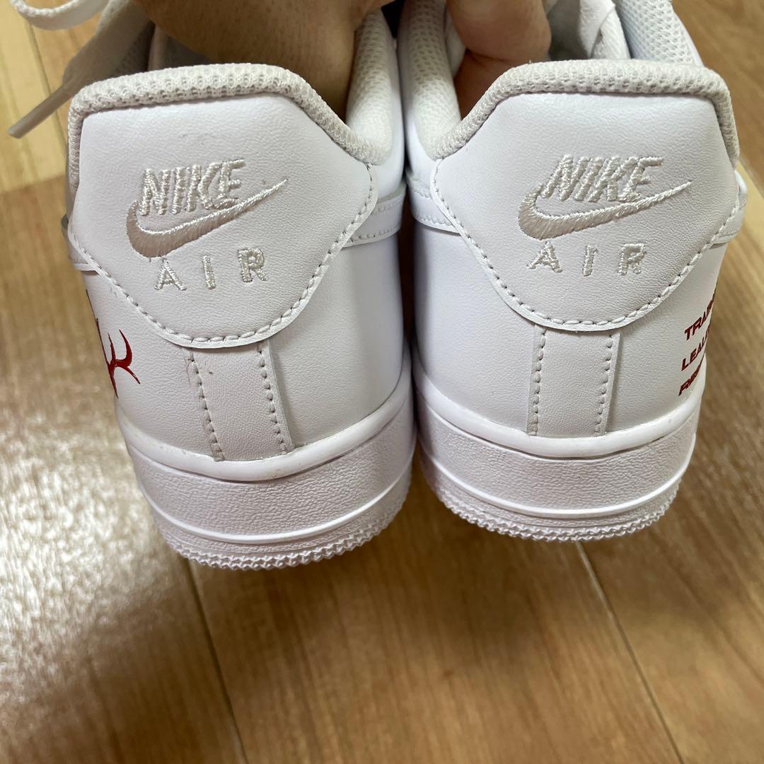 NIKE ナイキ　WMNS AIR FORCE 1 25cm 新品