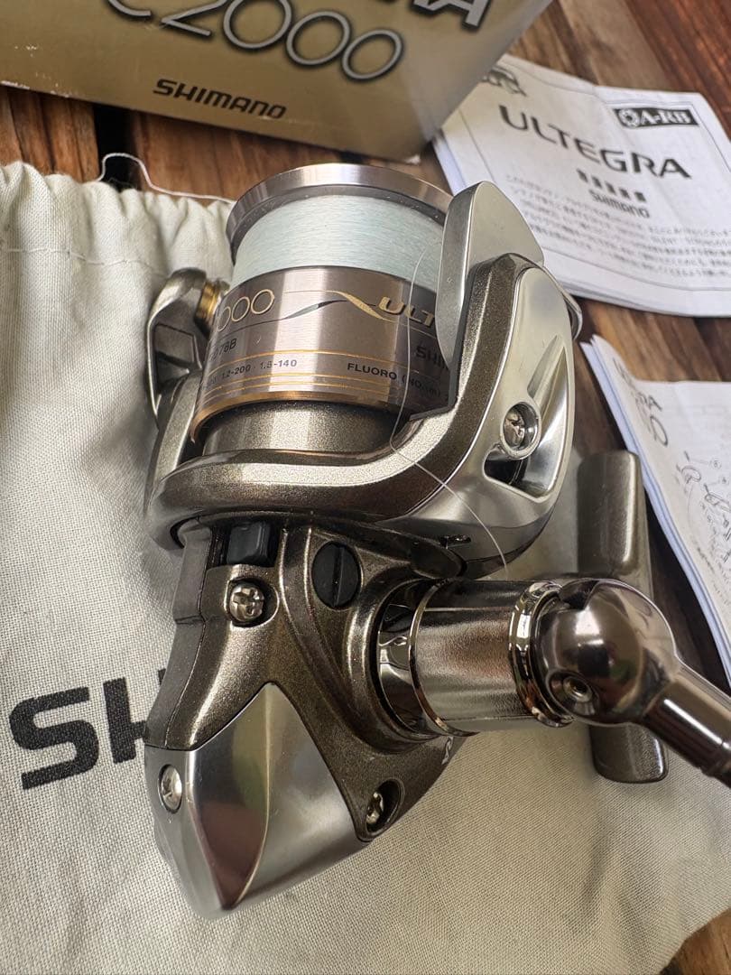 SHIMANO ULTEGRA C2000 スピニングリール