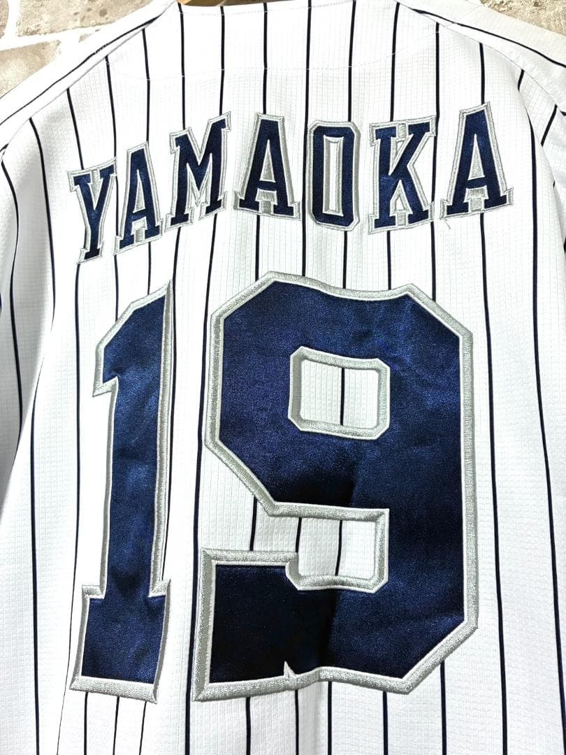 【早い者勝ち✨】オリックスバファローズ 山岡泰輔 サードユニフォーム M 刺繍