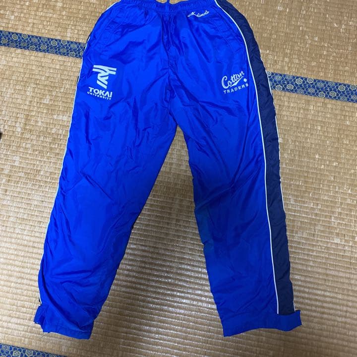 東海大学ラグビー部、ジャージ上下セットです。多少使用感あります。