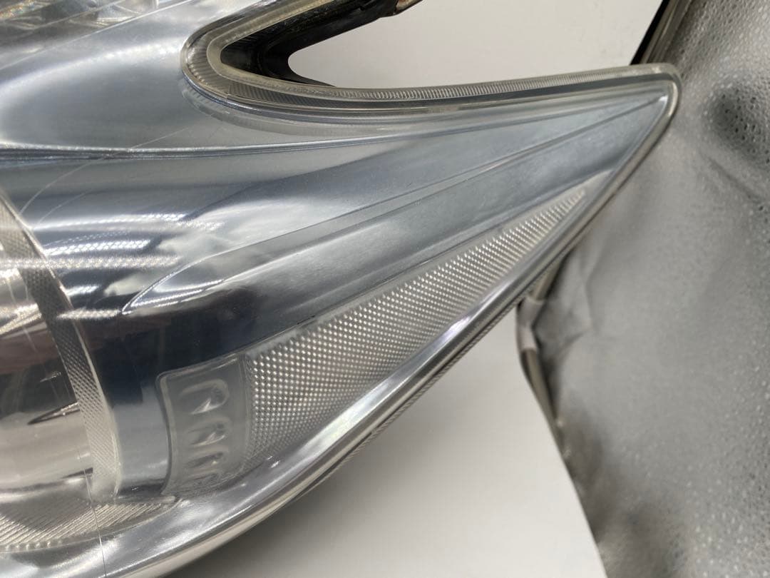 トヨタ プリウス 30系 ヘッドライト 左右セット HID 55Wバラスト付き
