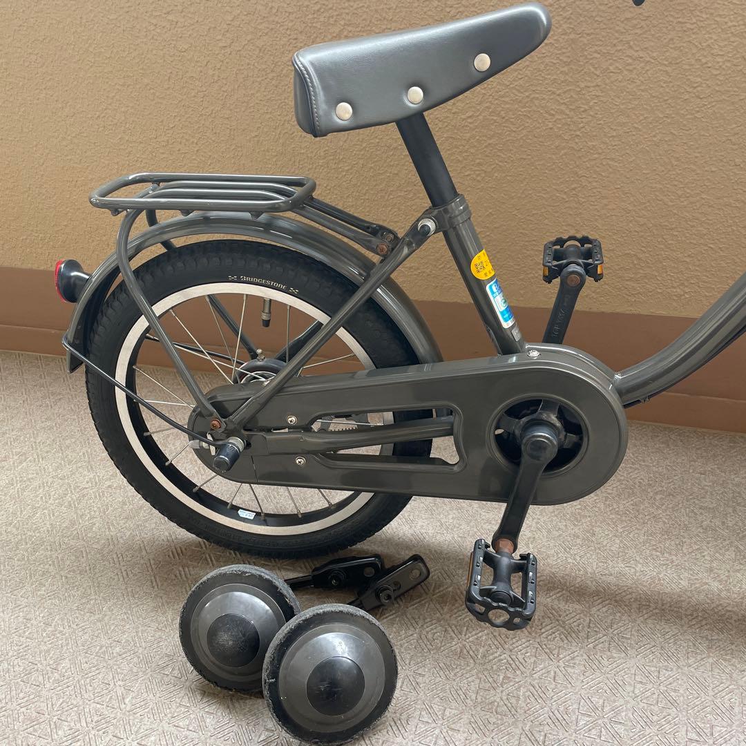 直接取引　ブリヂストン　bikke 自転車　グレー　16インチ　補助輪