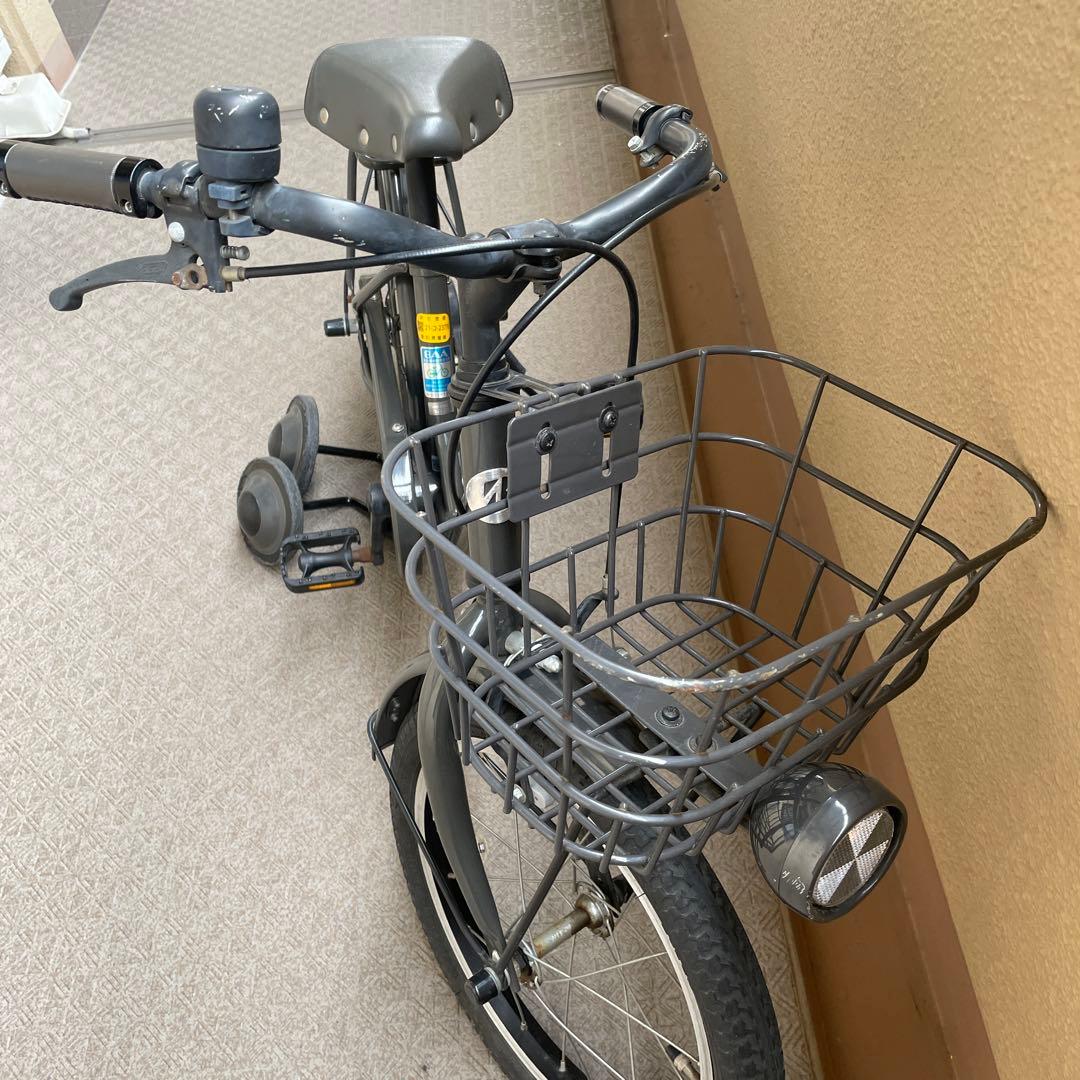 直接取引　ブリヂストン　bikke 自転車　グレー　16インチ　補助輪