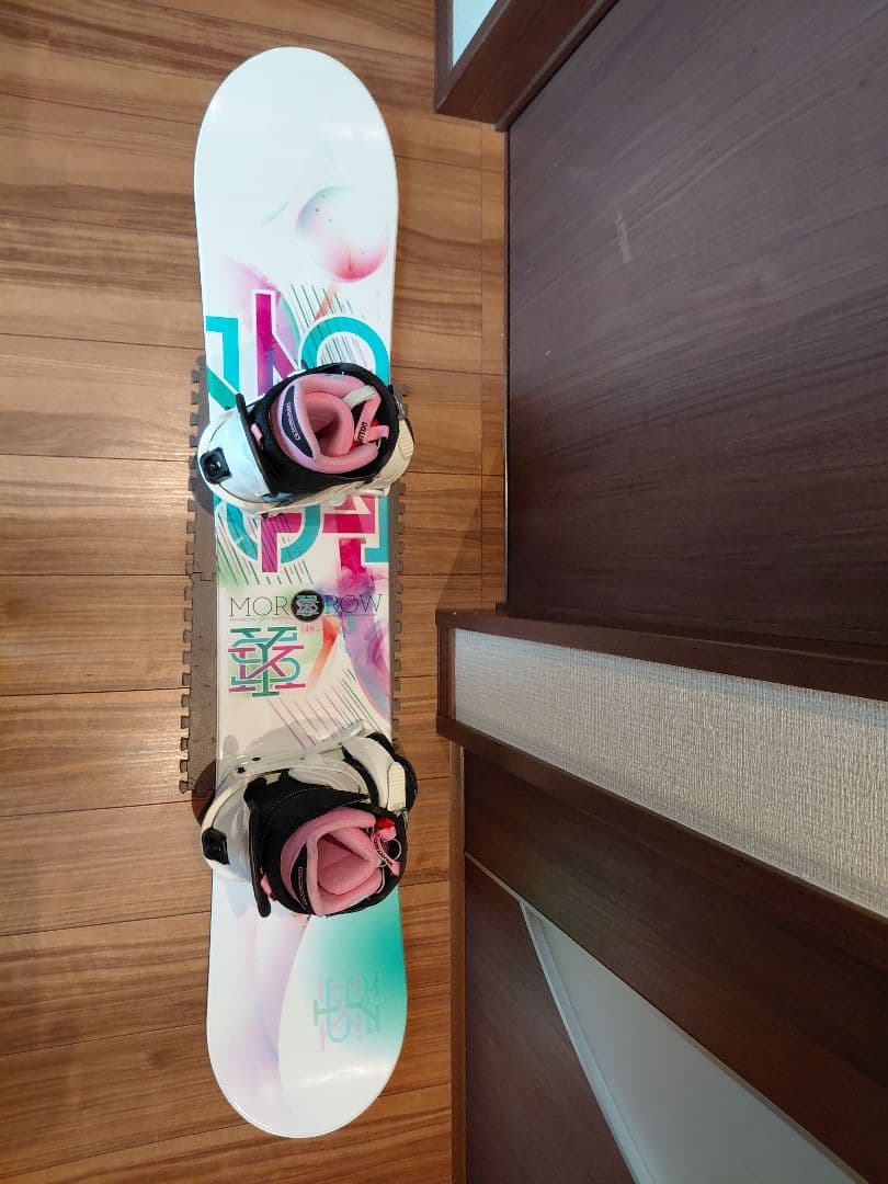 大特価❗希少機種⭐MORROW 148 レディース スノーボードセット