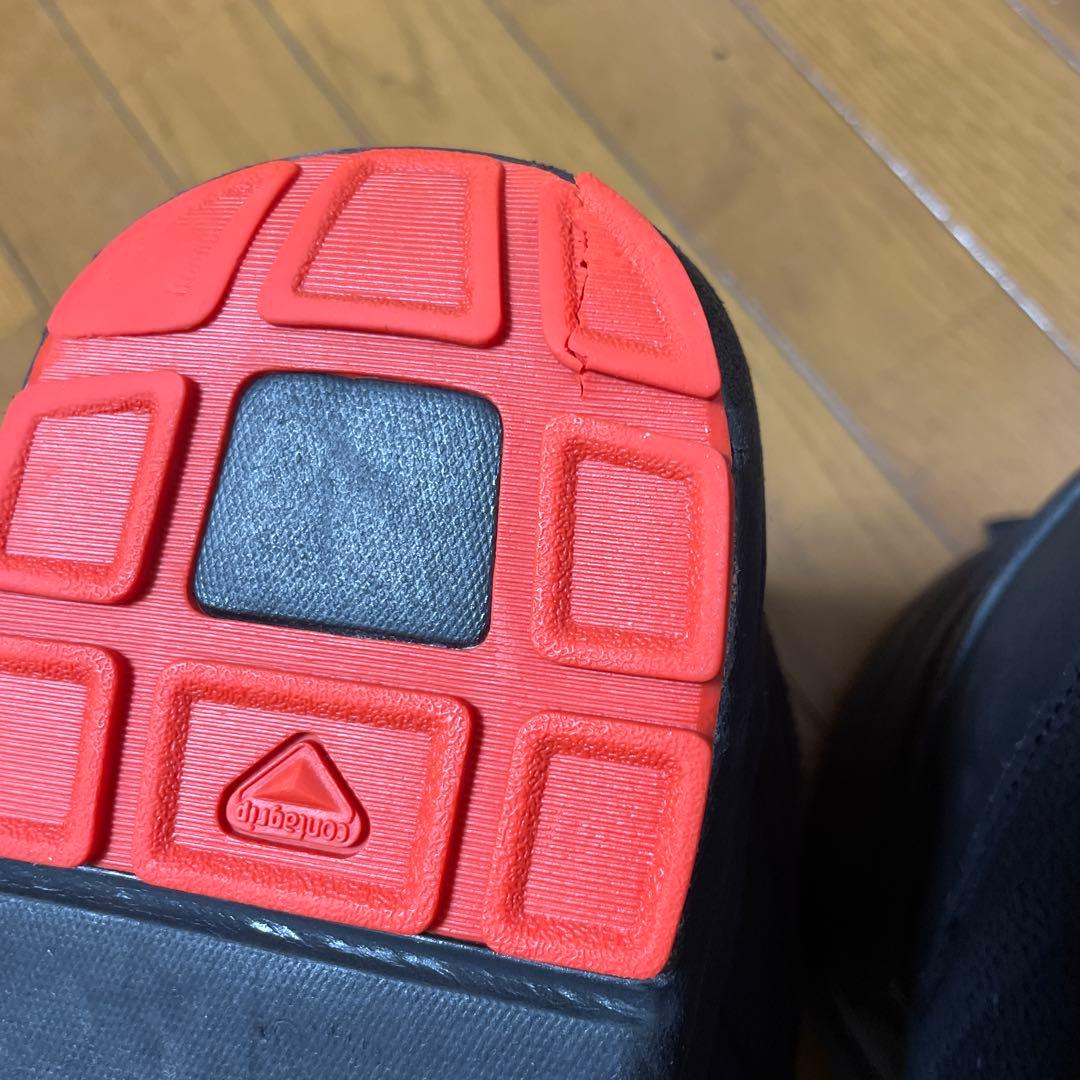 Salomon スノーボードブーツ ブラック/レッド