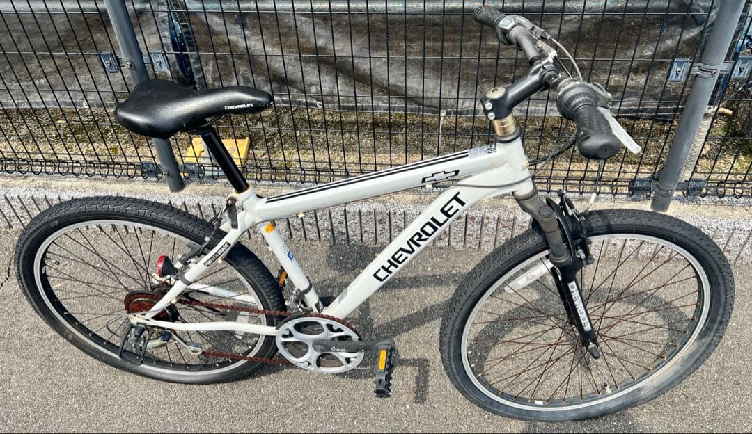 マウンテンバイク　CHEVROLET 26インチ　ホワイト