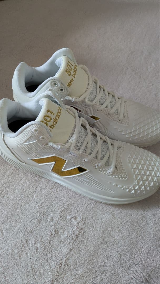 New Balance TSHOWT1　大谷翔平モデル ホワイト/ゴールド