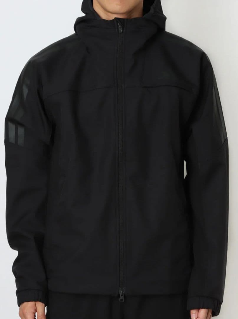 新品 adidas 撥水 ジップパーカー ブラック タグ付き アディダス Ｌ