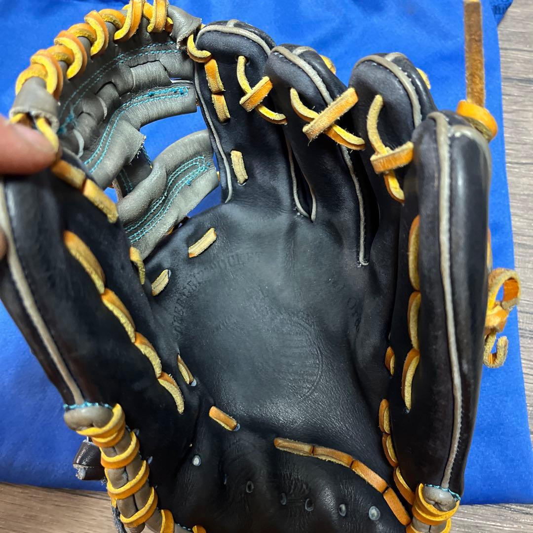スラッガー　軟式用グローブ　中島裕之モデル