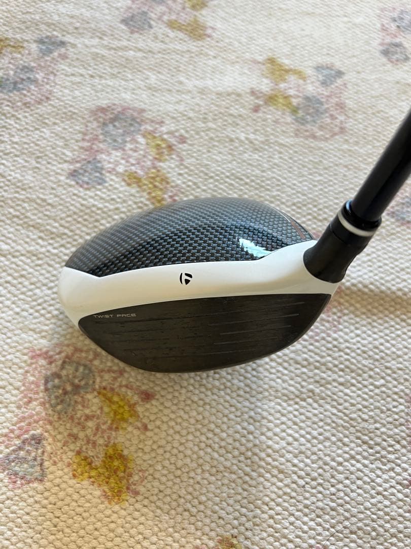 美品 テーラーメイドSIMグローレフェアウェイウッド5W シャフトR カバー付
