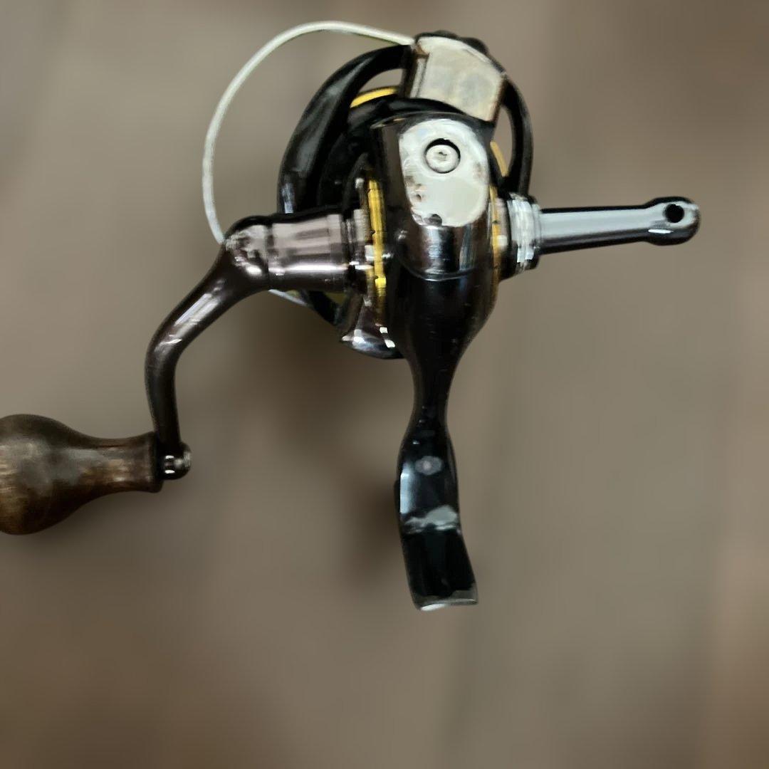 DAIWA CREATIS 3012H スピニングリール　CERTATE