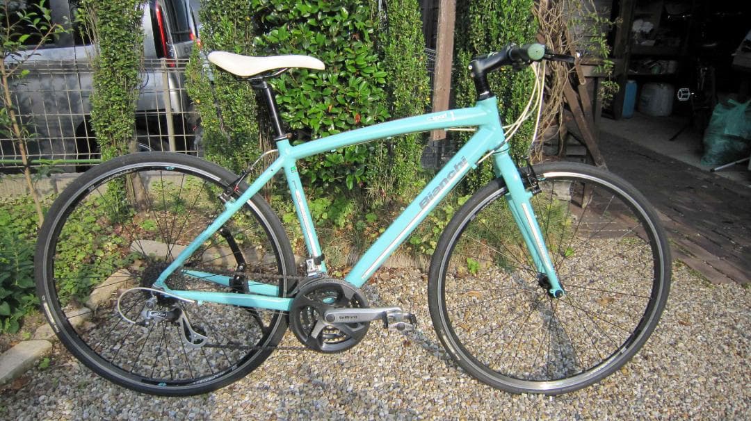 Bianchi スポーツ 1 クロスバイク チェレステカラー