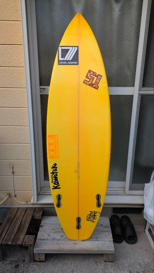 5'8 ショートボード カワタカシェイプ
